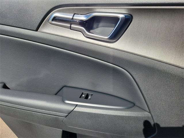 new 2026 Kia Sportage Hybrid car, priced at $35,625