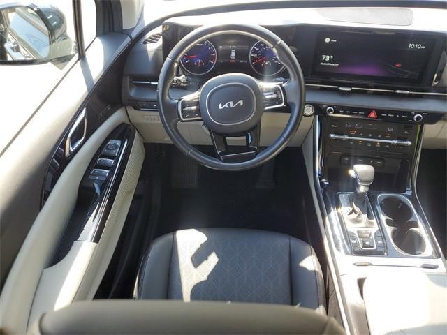 used 2022 Kia Carnival car, priced at $29,998