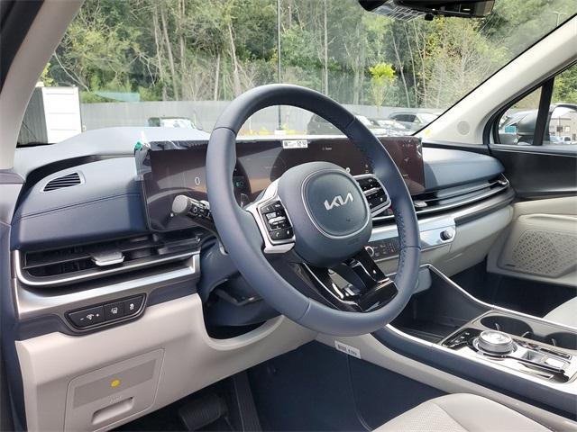 new 2026 Kia Carnival Hybrid car, priced at $54,645