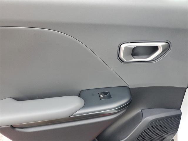 new 2025 Kia K4 car, priced at $23,655