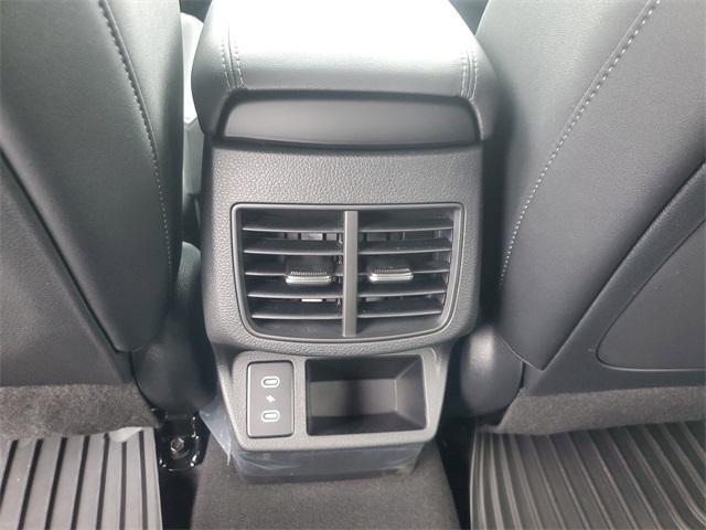 new 2025 Kia Seltos car, priced at $27,503