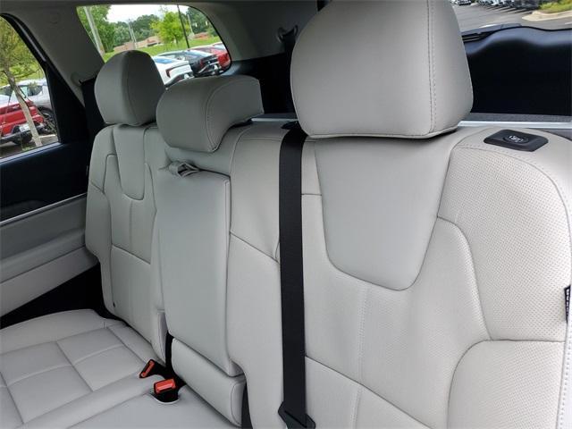 new 2025 Kia Telluride car, priced at $43,049