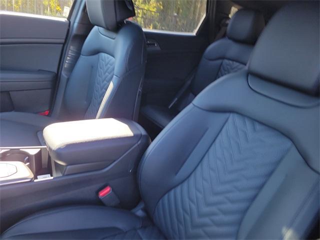 new 2026 Kia Sportage Hybrid car, priced at $35,549