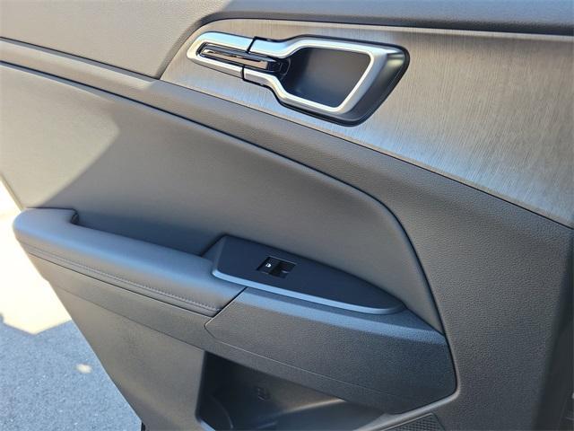 new 2026 Kia Sportage Hybrid car, priced at $35,549