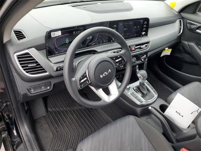 new 2025 Kia Seltos car, priced at $26,550