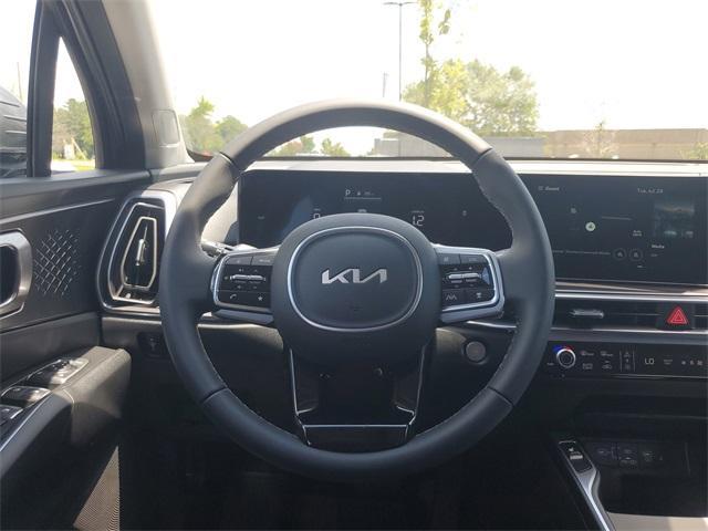 new 2025 Kia Sorento Hybrid car, priced at $40,427