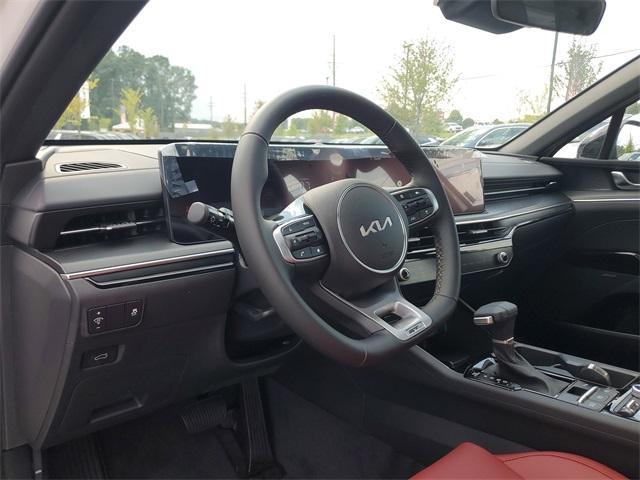 new 2025 Kia K5 car, priced at $30,723