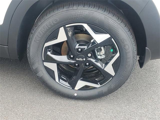 new 2025 Kia Seltos car, priced at $27,878