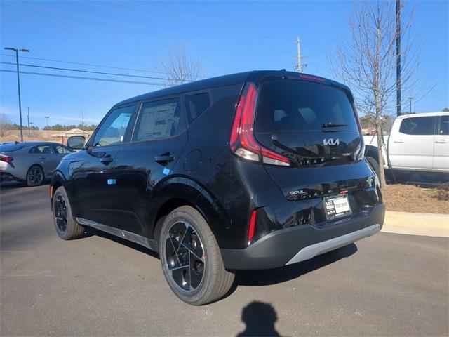 new 2025 Kia Soul car, priced at $25,161