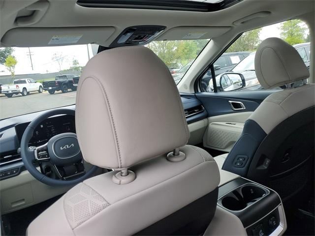 new 2026 Kia Carnival Hybrid car, priced at $50,160