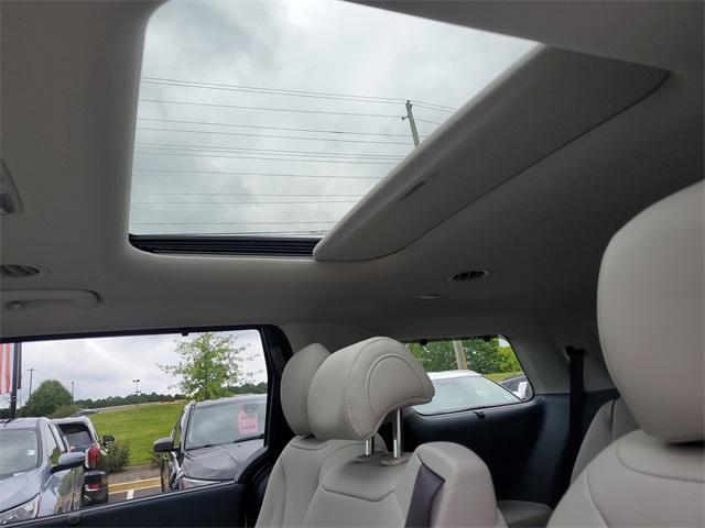 new 2026 Kia Carnival Hybrid car, priced at $50,160