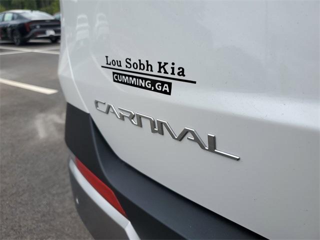 new 2026 Kia Carnival Hybrid car, priced at $50,160