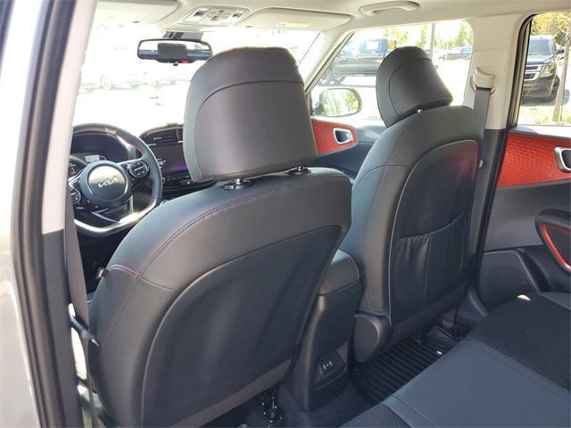 new 2025 Kia Soul car, priced at $27,560