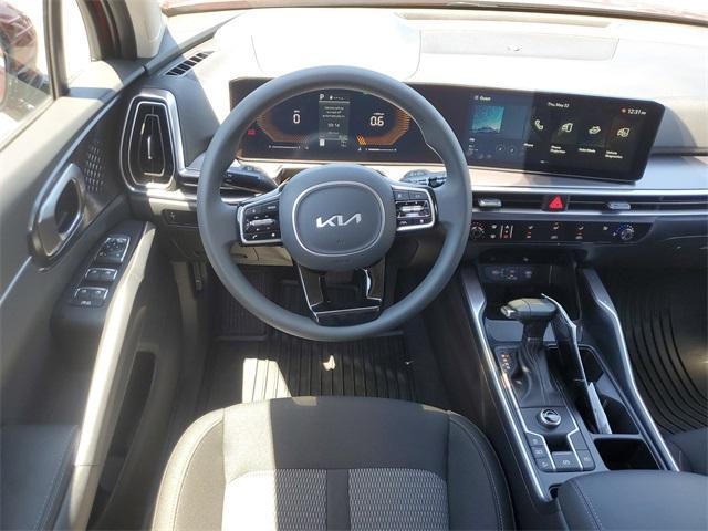 new 2025 Kia Sorento car, priced at $33,854