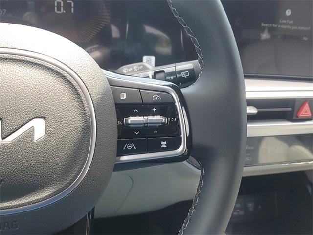 new 2025 Kia Sorento car, priced at $36,604