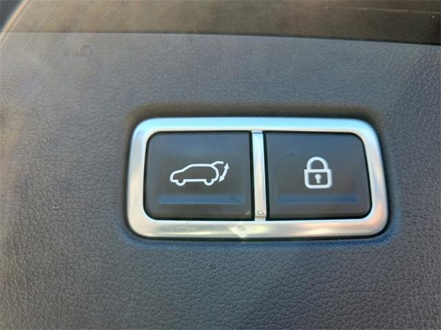 used 2021 Kia Sorento car, priced at $22,877