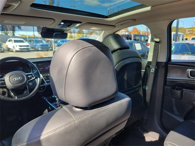 used 2021 Kia Sorento car, priced at $22,877