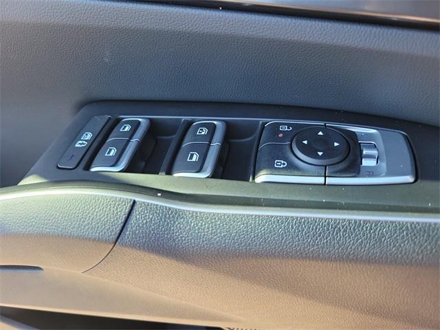 new 2026 Kia Sorento car, priced at $32,702