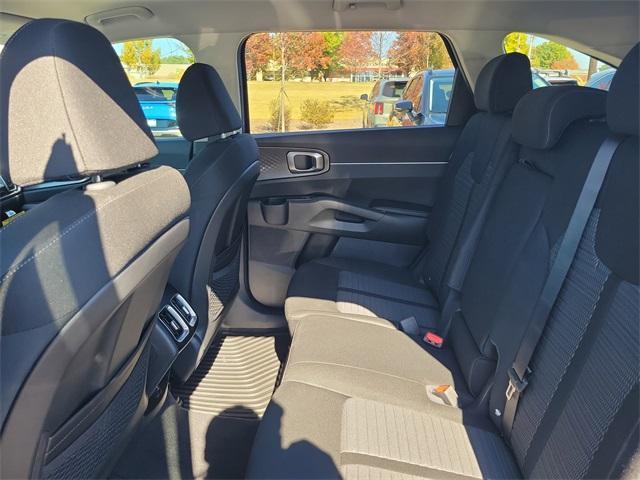 new 2026 Kia Sorento car, priced at $32,702