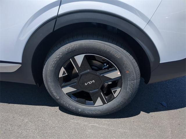 new 2026 Kia Sportage car, priced at $30,760