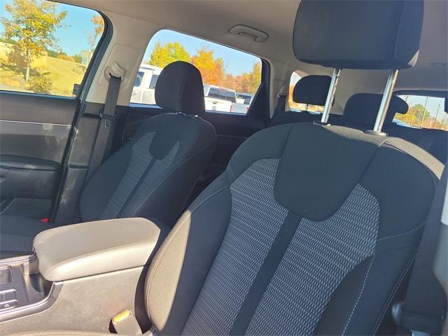 used 2022 Kia Sorento car, priced at $24,783