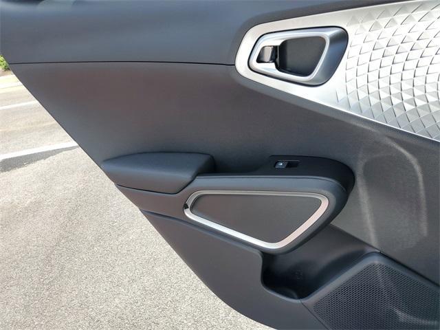new 2025 Kia Soul car, priced at $21,337