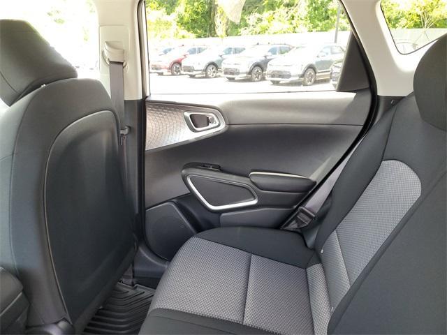 new 2025 Kia Soul car, priced at $21,337