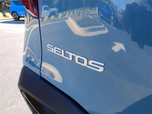 new 2025 Kia Seltos car, priced at $28,101