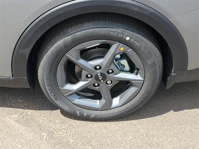 new 2025 Kia K4 car, priced at $23,366