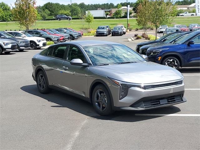 new 2025 Kia K4 car, priced at $23,366