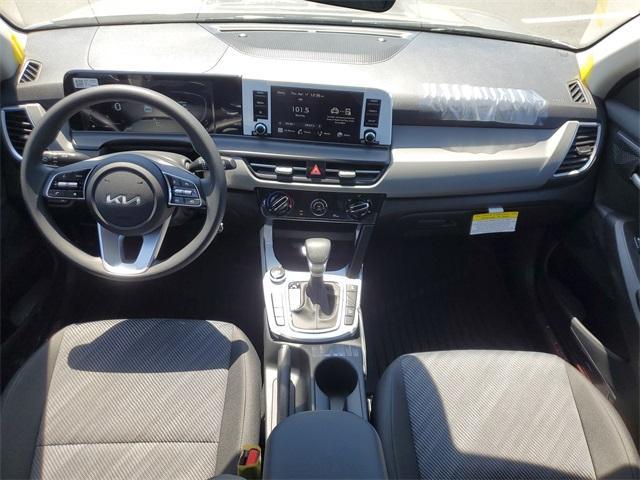 new 2025 Kia Seltos car, priced at $26,530
