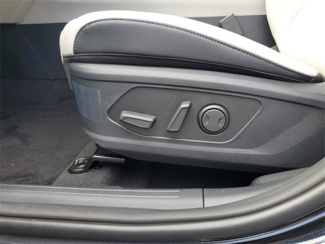 new 2025 Kia Sportage Hybrid car, priced at $33,806