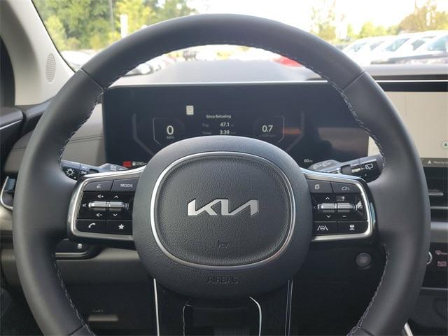 new 2026 Kia Carnival car, priced at $52,785