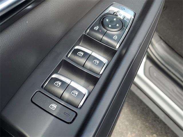 new 2026 Kia Carnival car, priced at $52,785