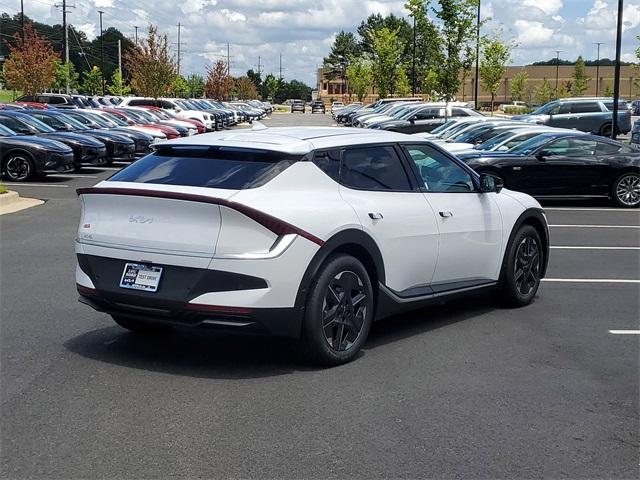 new 2025 Kia EV6 car, priced at $43,360