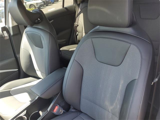 new 2025 Kia Niro EV car, priced at $40,209