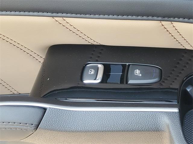 new 2025 Kia Sorento car, priced at $46,757
