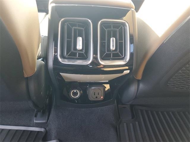 new 2025 Kia Sorento car, priced at $46,757