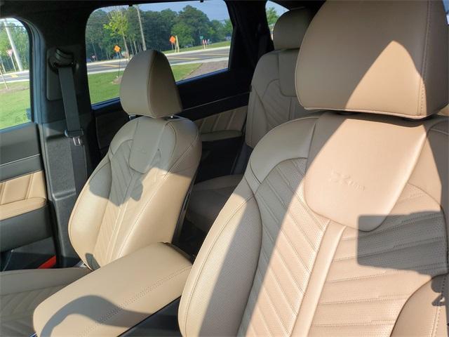 new 2025 Kia Sorento car, priced at $46,757