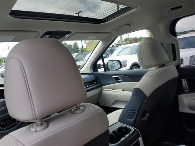 new 2026 Kia Carnival car, priced at $46,364
