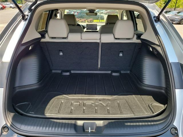 used 2025 Honda HR-V car, priced at $30,861