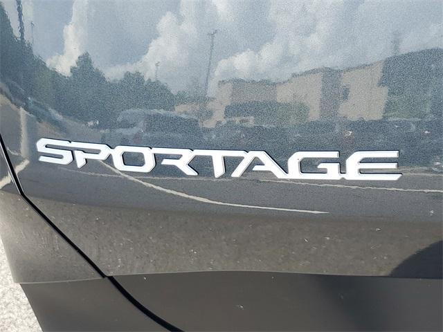 new 2025 Kia Sportage Hybrid car, priced at $29,360