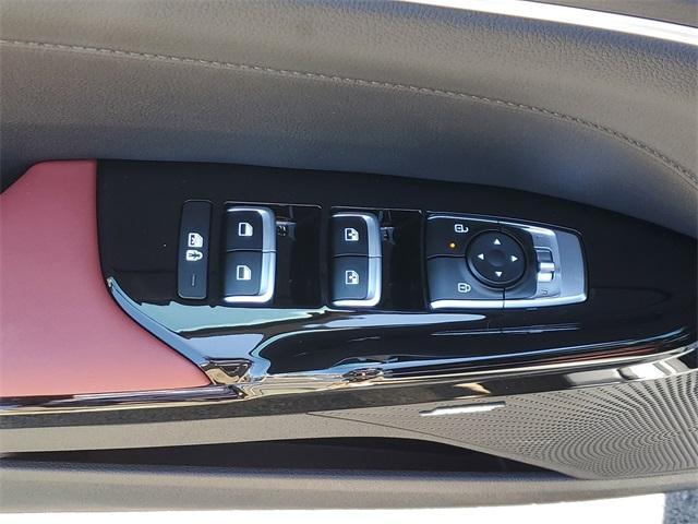 new 2025 Kia K5 car, priced at $32,582