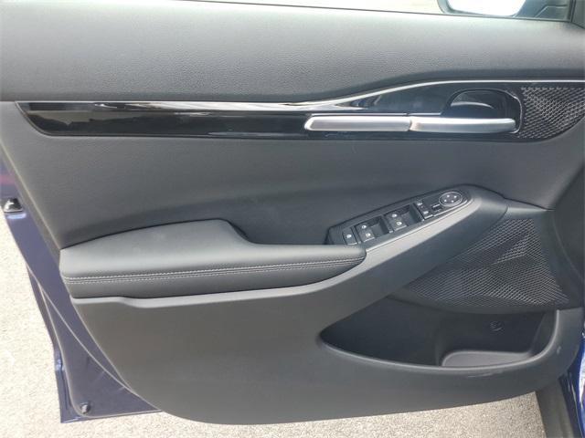 new 2025 Kia Seltos car, priced at $27,645