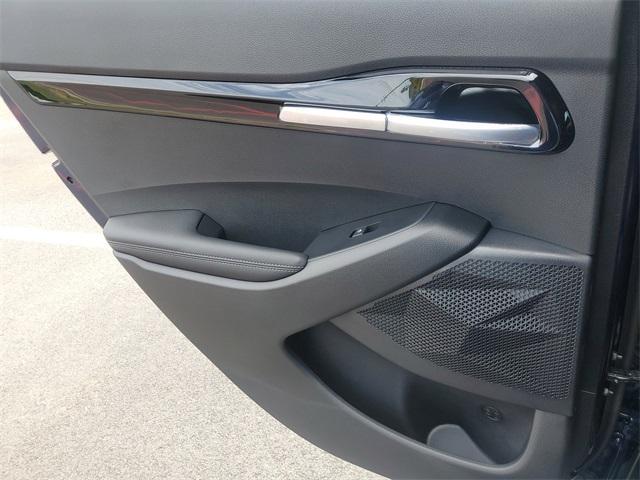 new 2025 Kia Seltos car, priced at $27,645