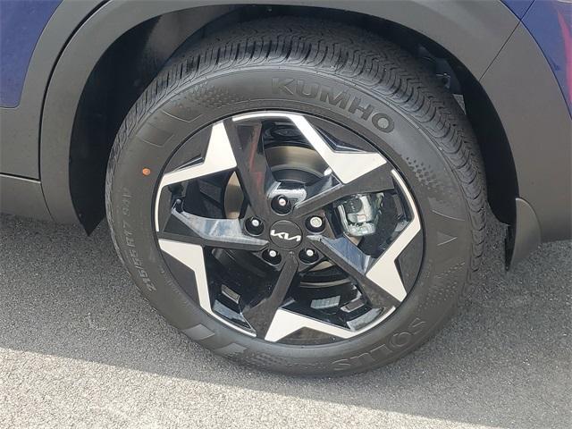 new 2025 Kia Seltos car, priced at $27,645