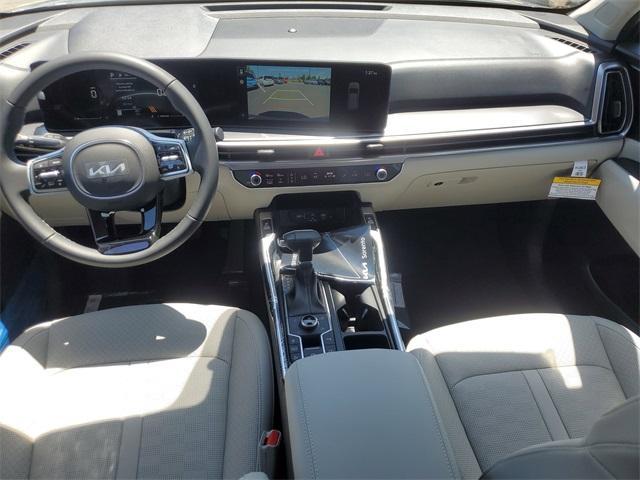 new 2025 Kia Sorento car, priced at $37,296