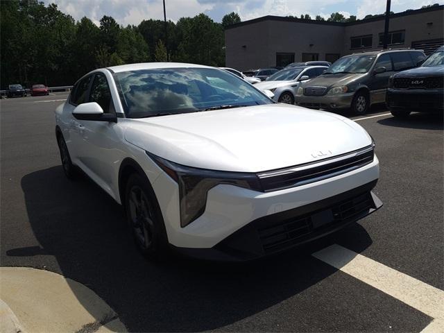 new 2025 Kia K4 car, priced at $23,875