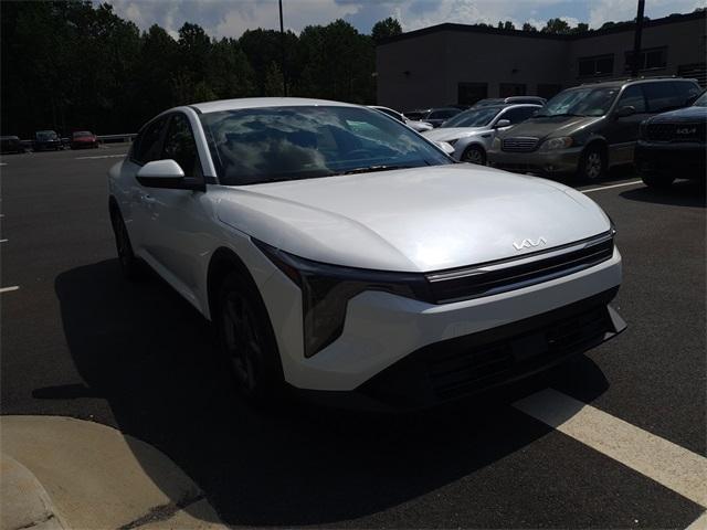 new 2025 Kia K4 car, priced at $23,875