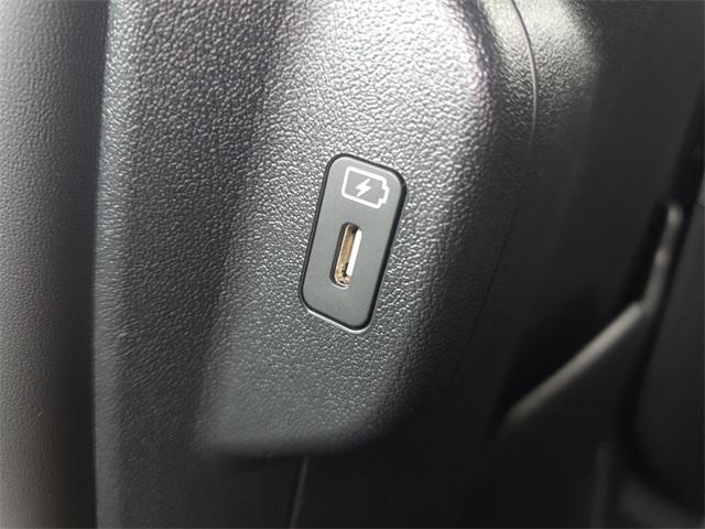 new 2025 Kia Niro car, priced at $35,818